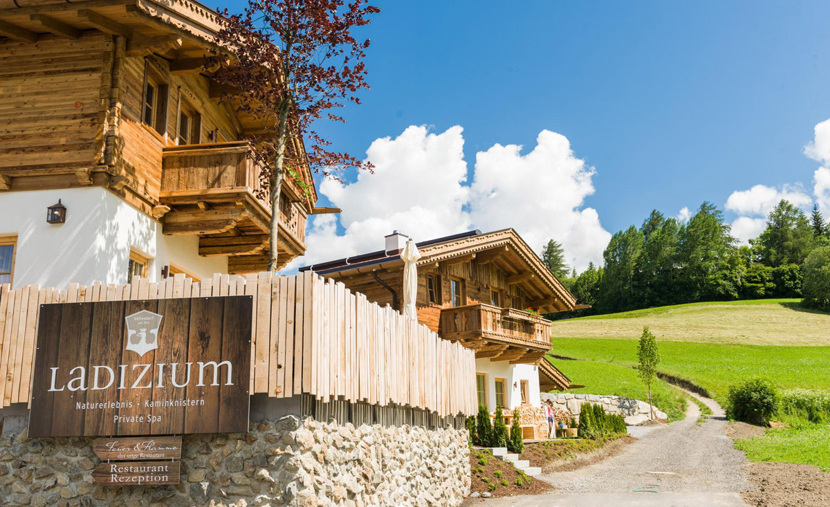 Hüttendorf Ladizium - Premium Chalets in Ladis